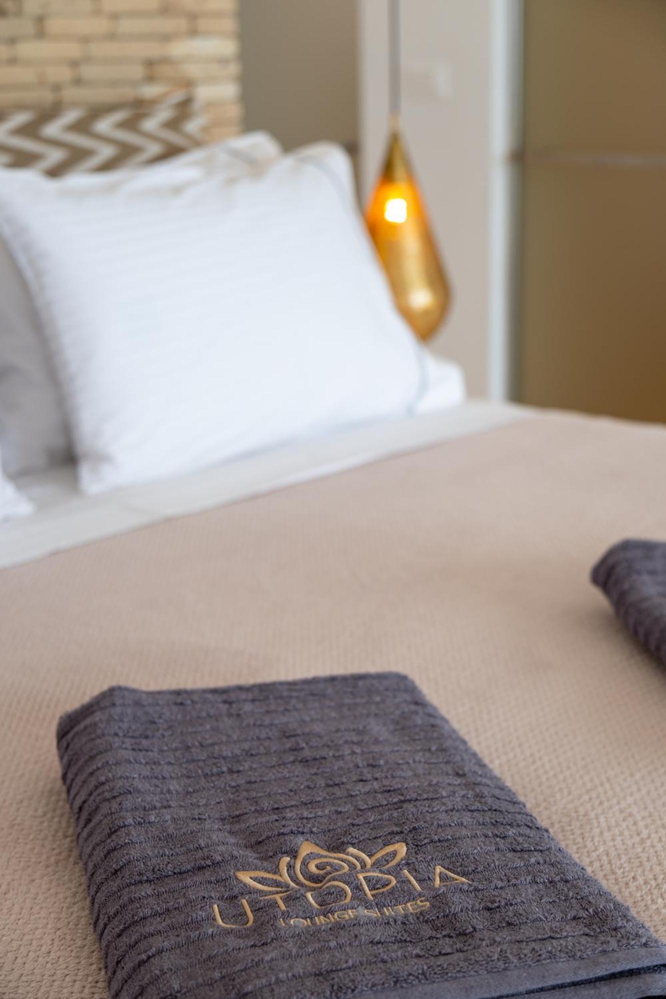Anna Platanou Suites Agia Irini  Exterior photo